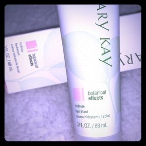 Hydrate cream for dry to sensitive skin